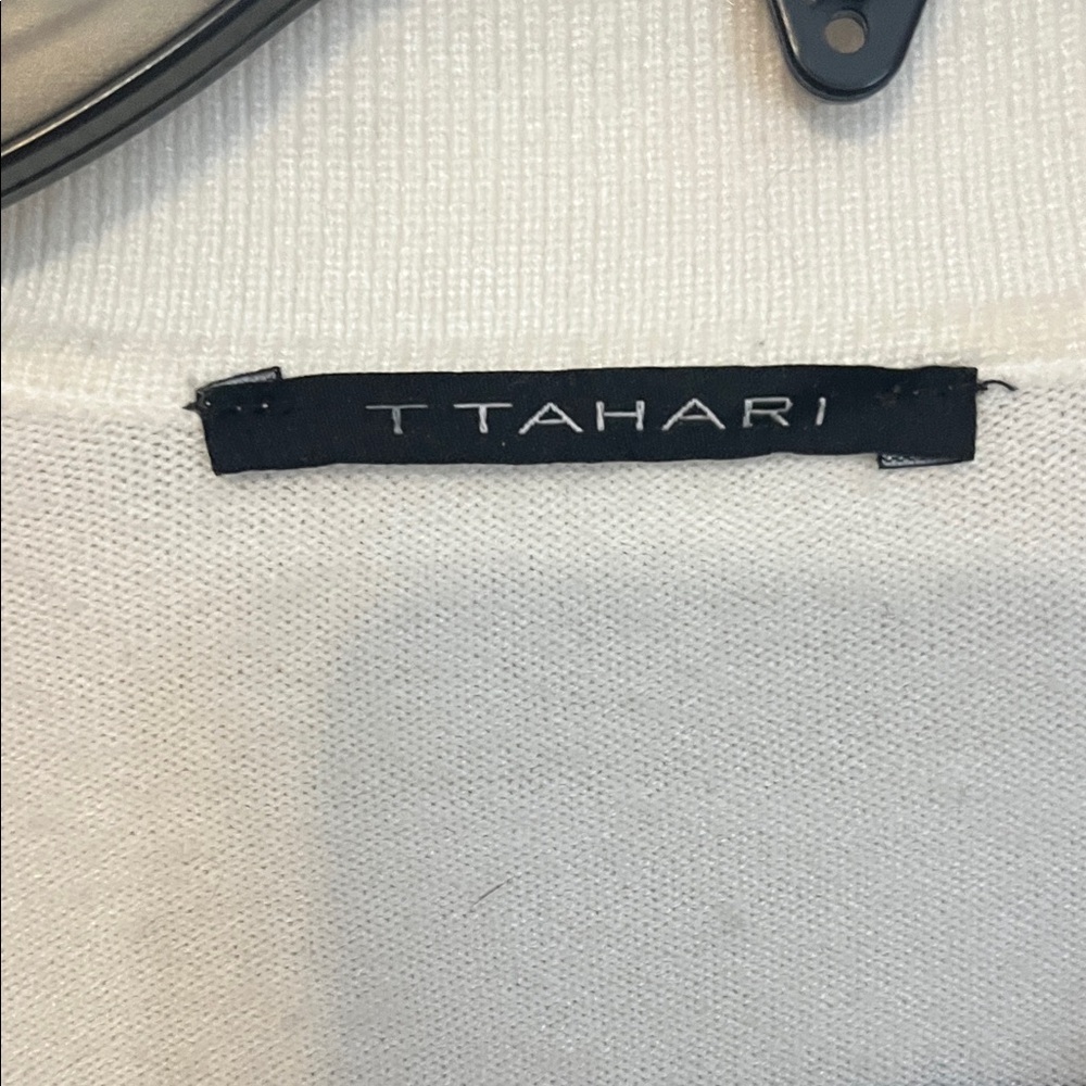 T Tahari Ivory Knit Top